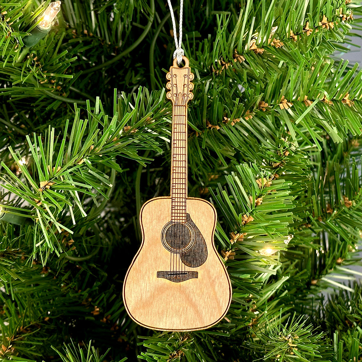Acoustic Guitar 1 Engraved Wood Ornament